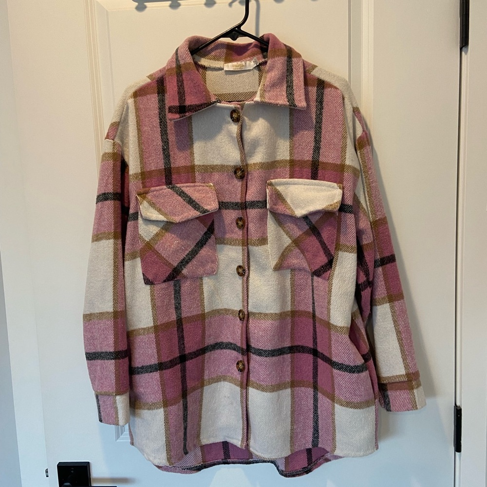 Pink plaid shacket/button down plaid shirt